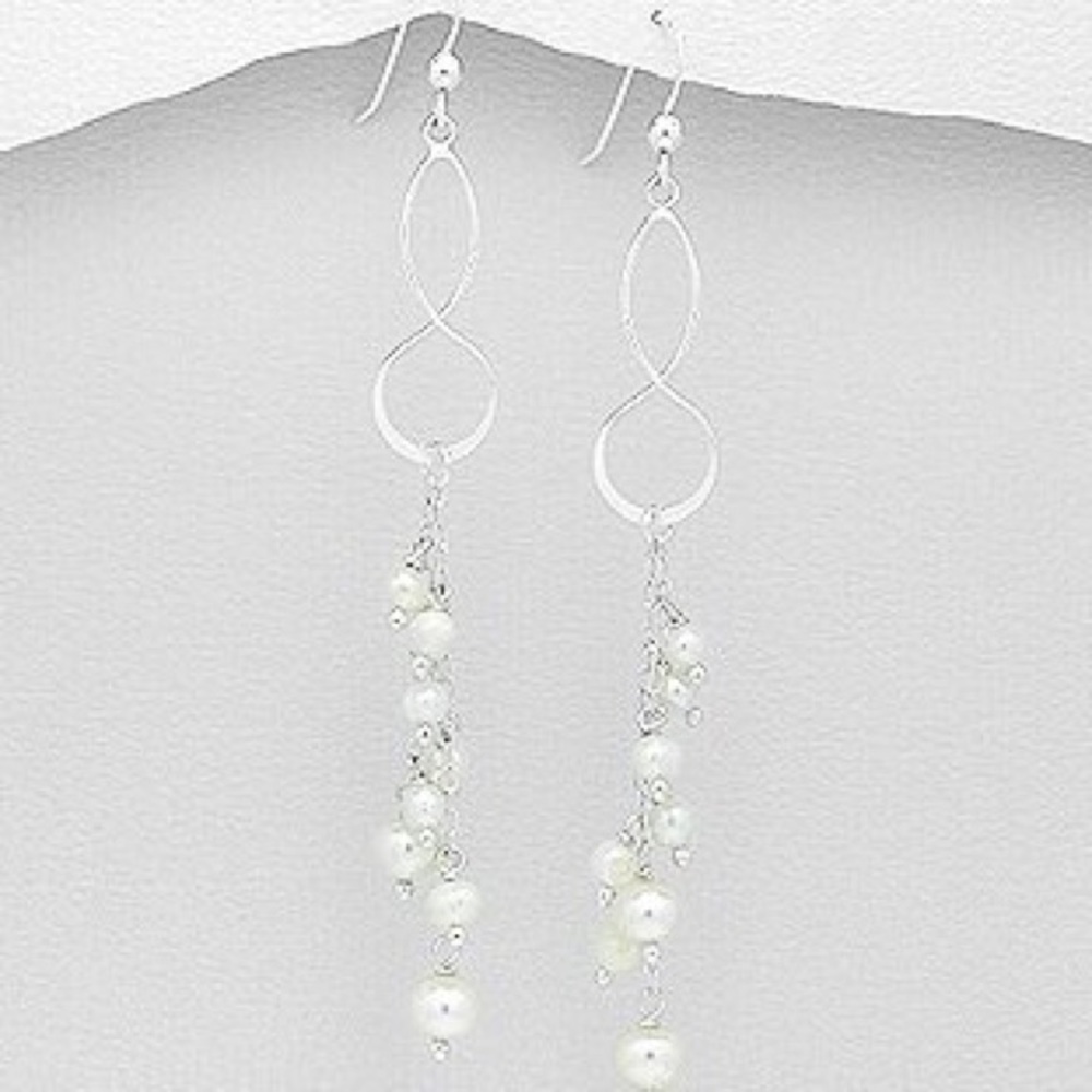 055 🆕 925 Silver Freshwater Pearl Earrings